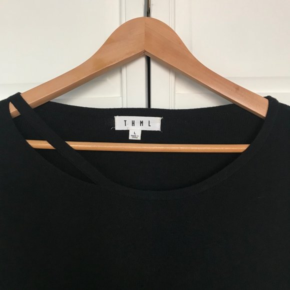 THML Short Sleeve Black Sweater Silver Metal Accents -Size L - Picture 2 of 3